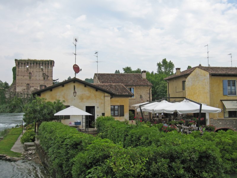 photo14.jpg
