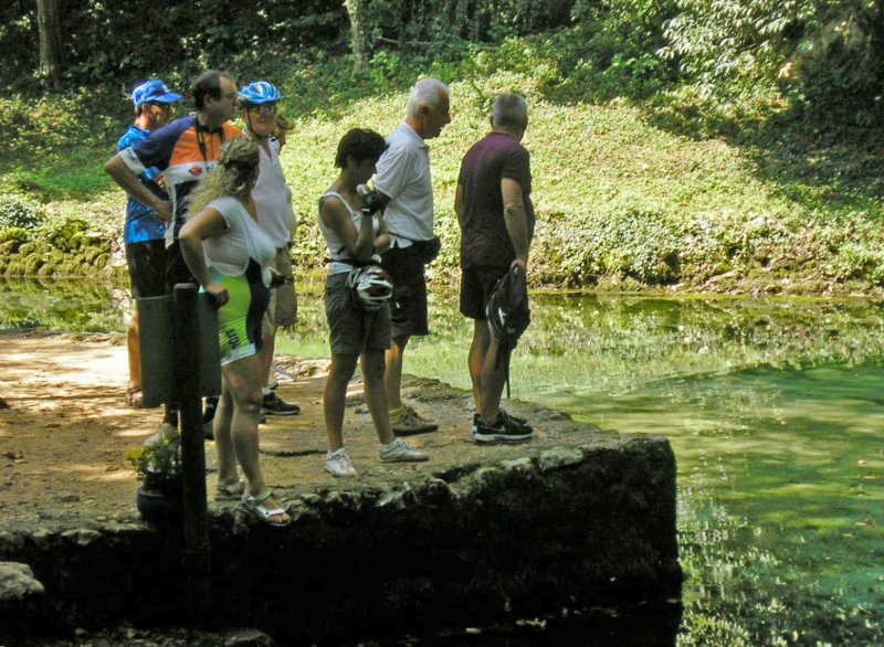 photo5.jpg