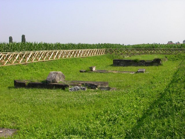 photo26.jpg