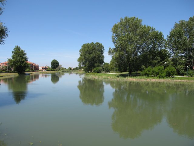 img_2047.jpg