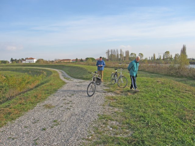 photo3.jpg